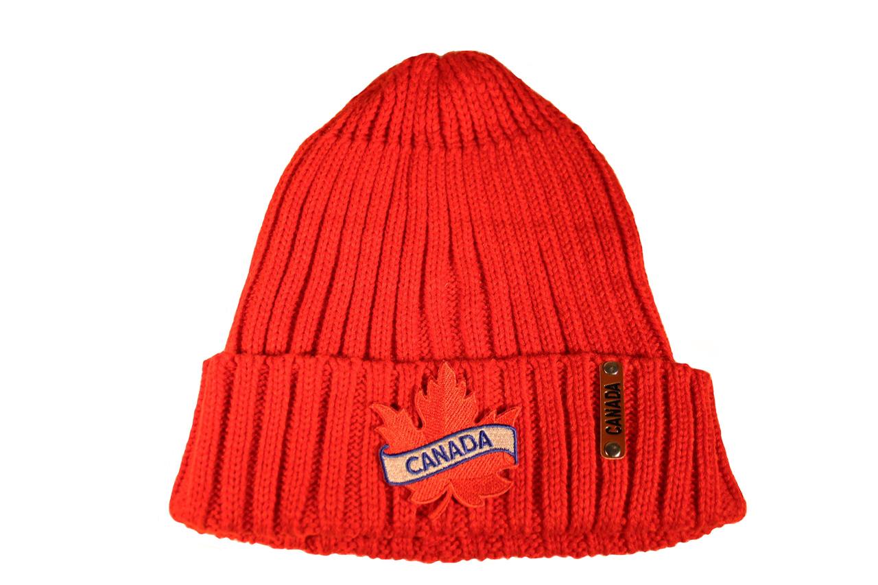 Canada Leaf Shape Patch Beanie Toque HAT ..New Multi